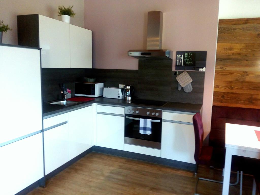 Alpine Appartement Oetz Buitenkant foto