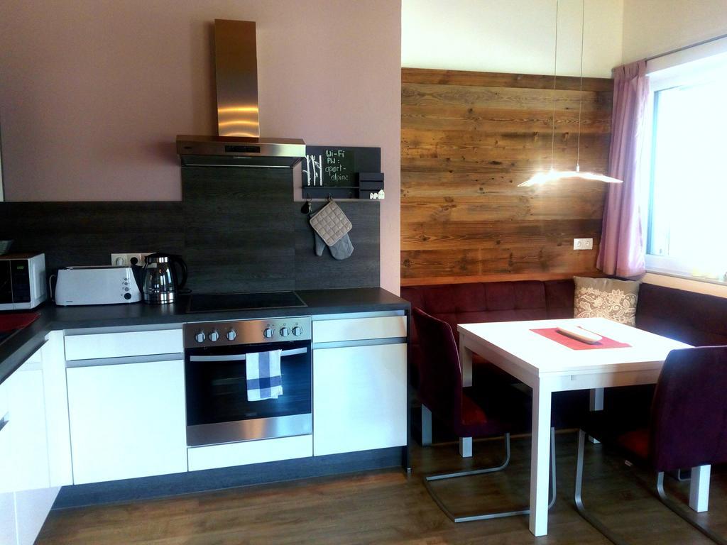 Alpine Appartement Oetz Buitenkant foto