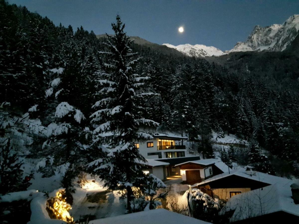 Alpine Appartement Oetz Buitenkant foto